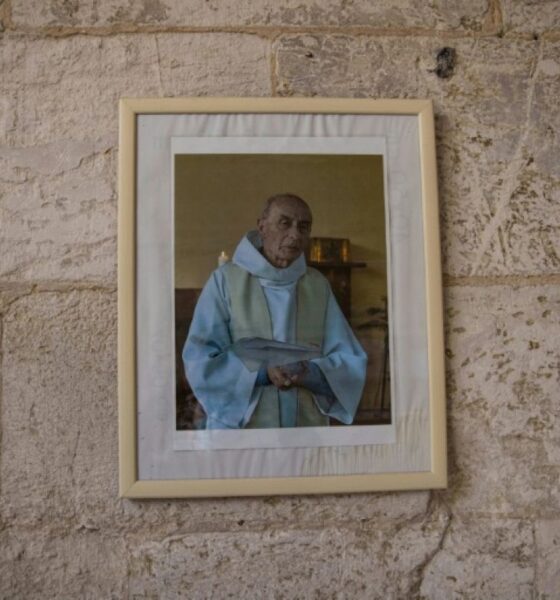 Dix ans après l'attentat, l'hommage au père Hamel unit la France