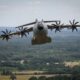 Un avion cargo se mue en pompier volant