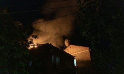 Kiev sous les bombes deux morts et des secouristes blessés malgré l’alerte de Zelensky