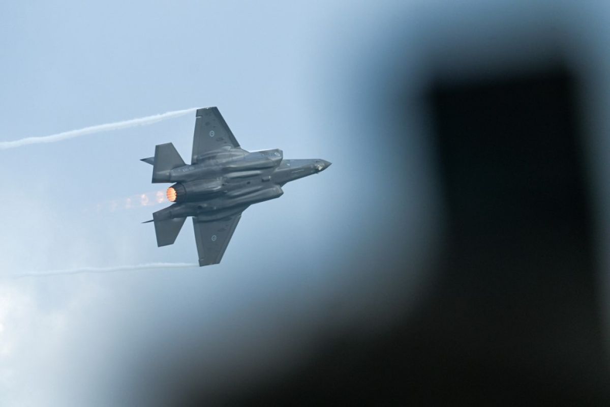 Washington tend la main à Ankara pour les chasseurs furtifs, Israël serre les dents