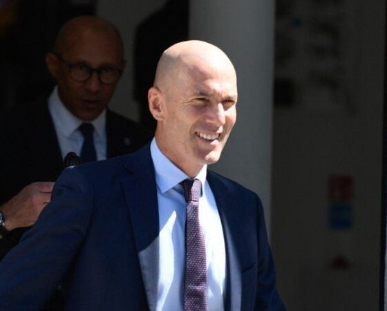 Zidane devient le nouveau patron des Bleus