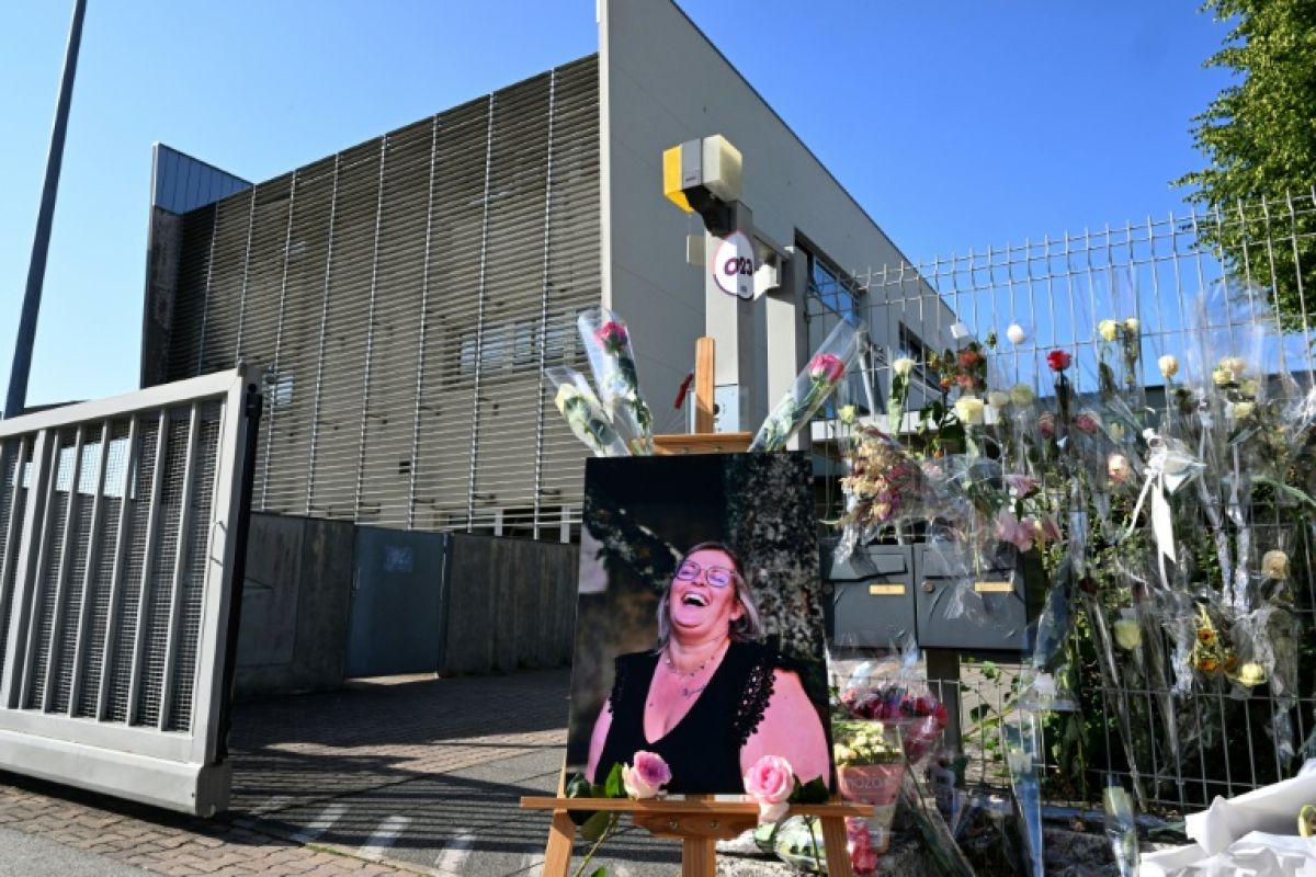 Un adolescent jugé pour le meurtre d’une surveillante dans son collège