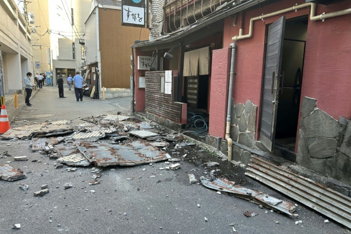 Un séisme de magnitude 7,1 ébranle le sud-ouest du Japon