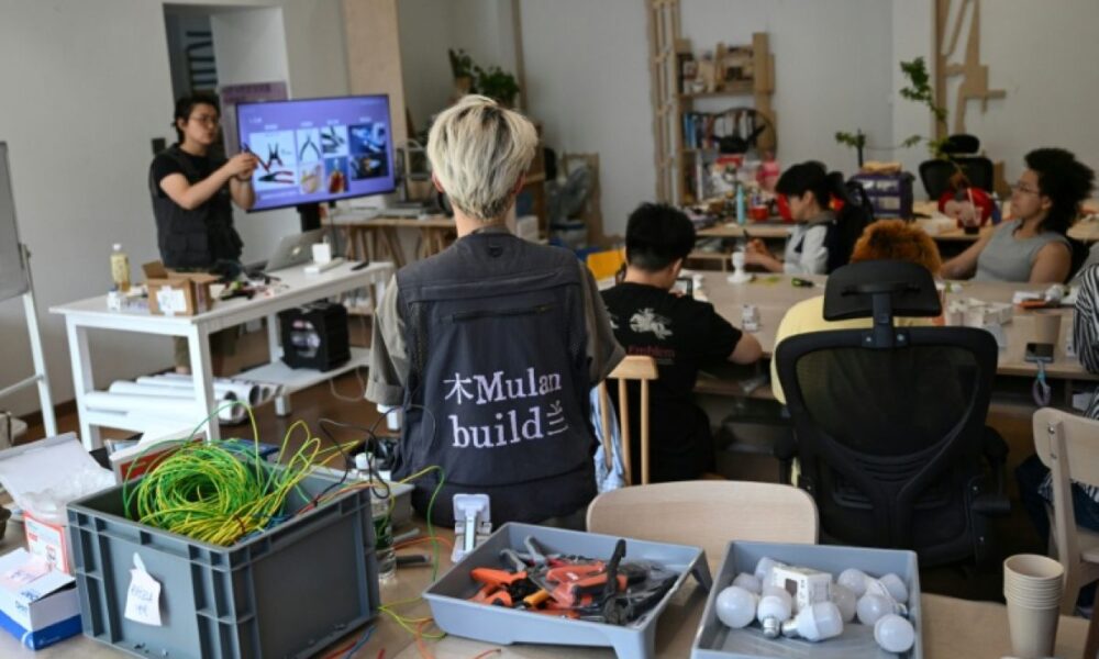 Elles bricolent, elles réparent, elles s’émancipent: la Chine des femmes se met à l’ouvrage