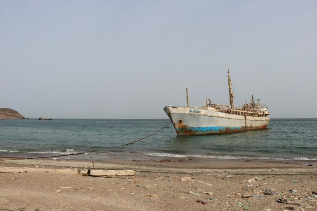 Les Houthis frappent le pétrole saoudien la trêve du Yémen vole en éclats