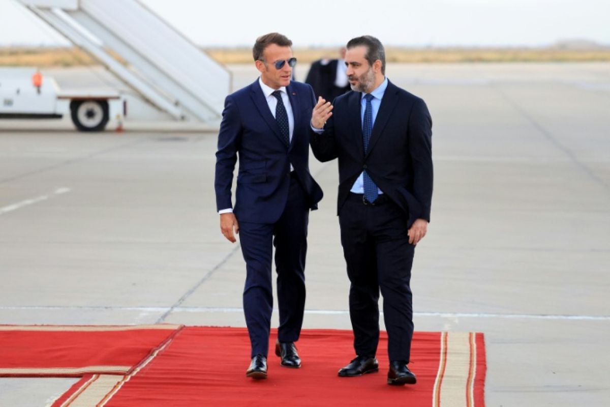 Macaron à Damas le pari risqué d une main tendue à la nouvelle Syrie
