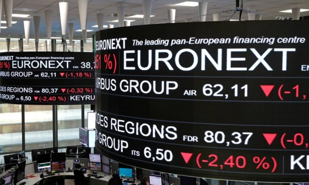 Bourses en ordre dispersé, la tech sous pression avant la Fed