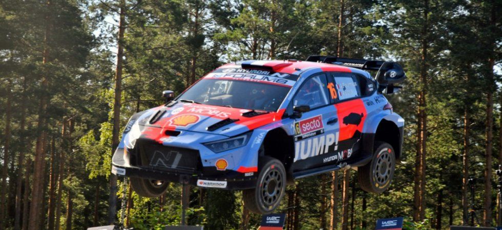 Adrien Fourmaux met tout le monde d'accord en Finlande