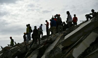 Sous les gravats, l'attente et la colère des familles vénézuéliennes