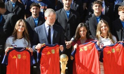 Un million de supporters espagnols en transe pour leurs héros