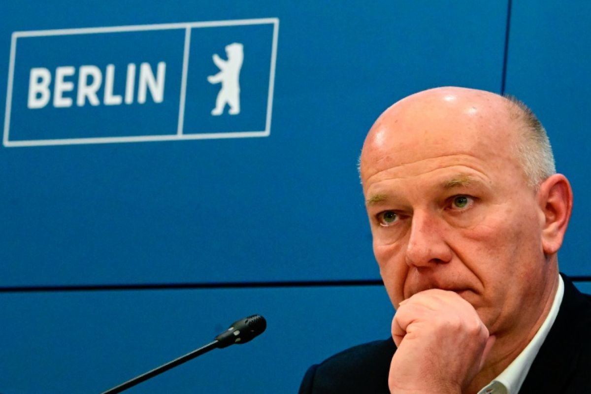 Coupure de courant, pause tennis et fin de règne à Berlin