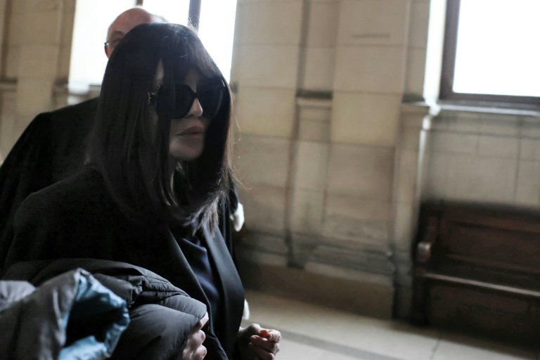 Isabelle Adjani condamnée en appel à 10 mois de prison avec sursis sa peine allégée