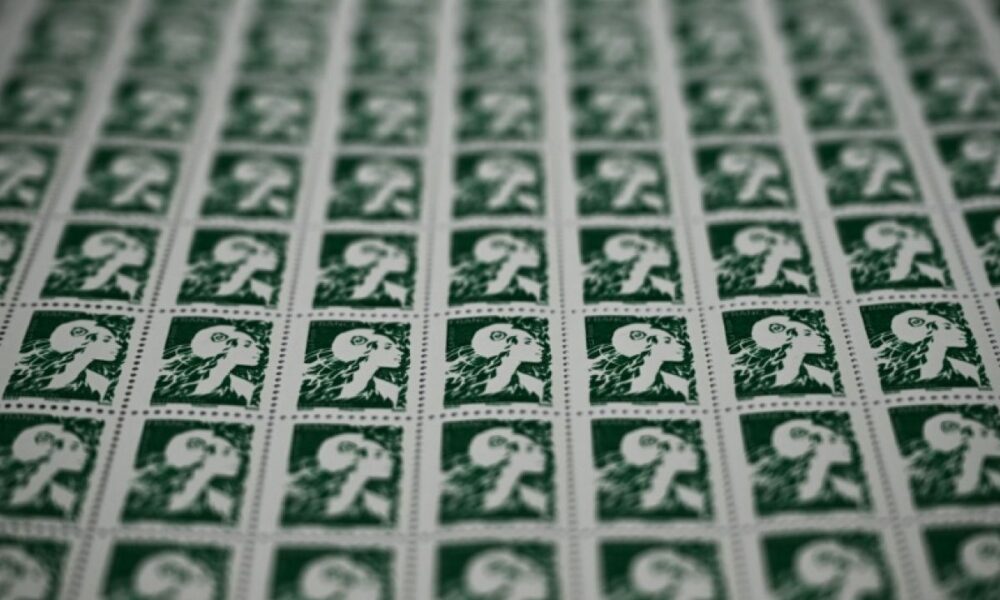 Pourquoi vos timbres vont flamber de près de 7% en 2027