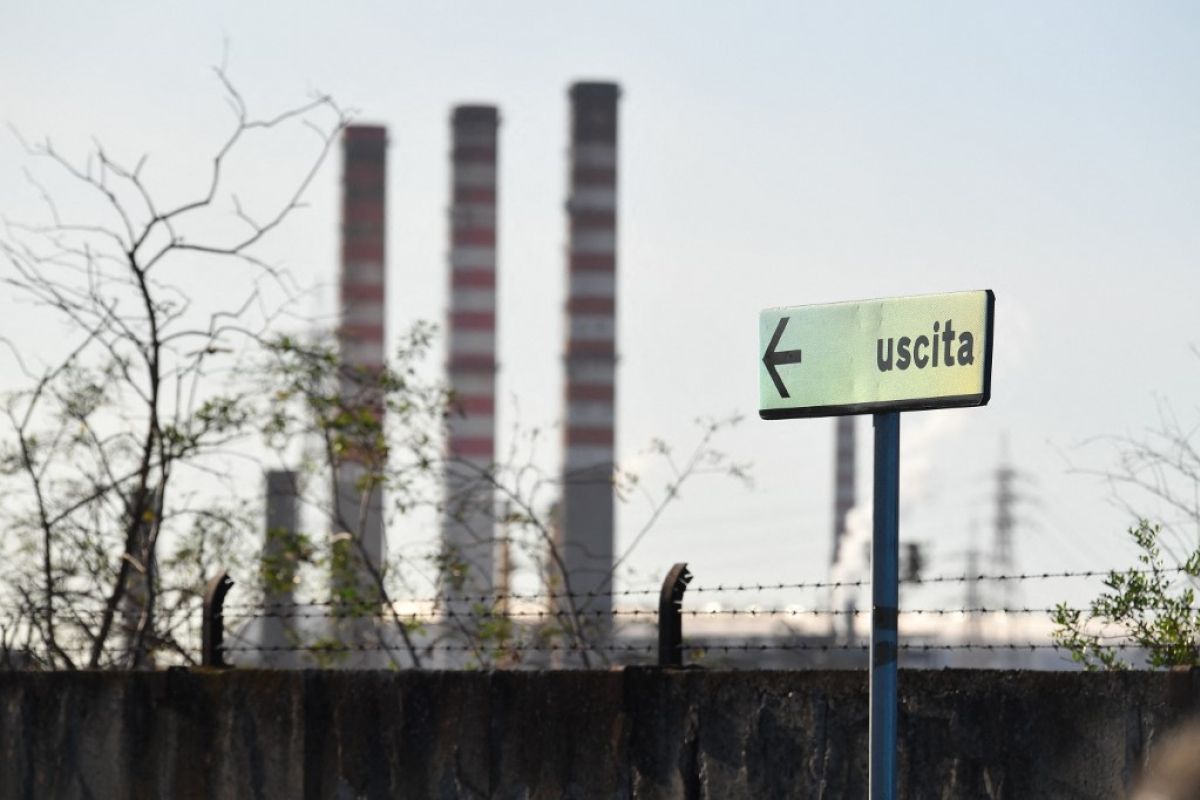 L'industrie italienne freine mais ne casse pas la dynamique positive sur un an