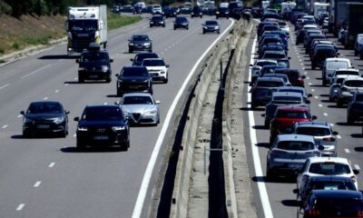 Les vacances démarrent sur les rotules mais sans le chaos redouté sur les routes