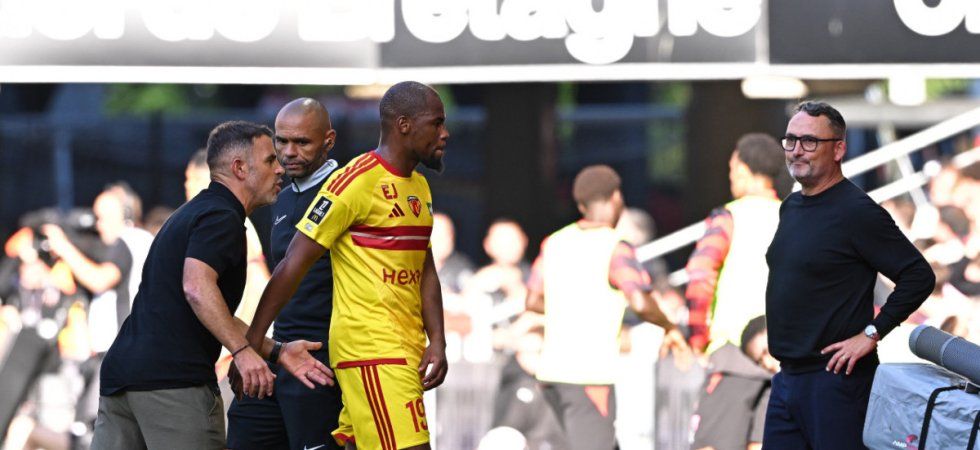 Djibril Sidibé voit rouge 43 secondes après son entrée en jeu