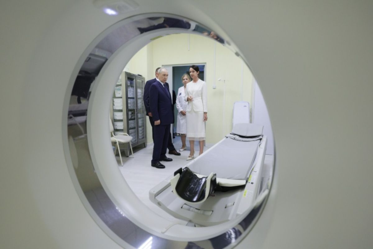 Poutine met pour la première fois les pieds sur les Kouriles, Tokyo s'insurge