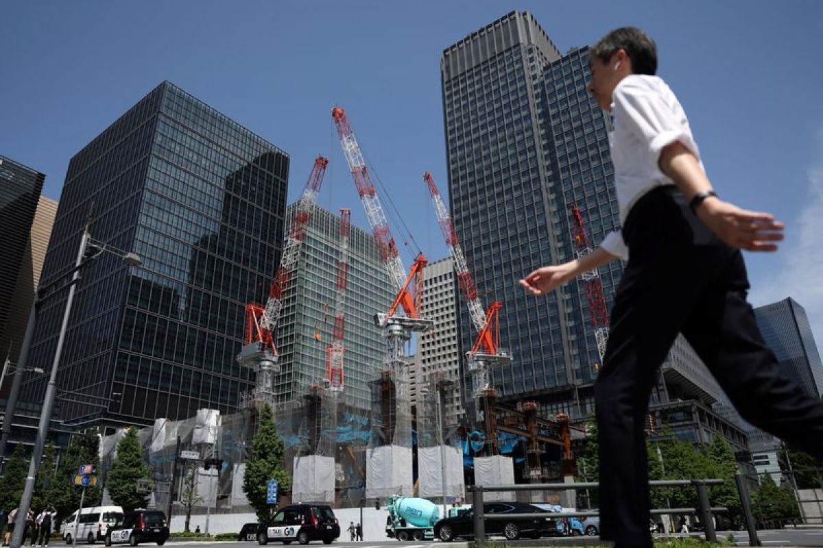 Croissance japonaise en berne, le consommateur retient ses dépenses