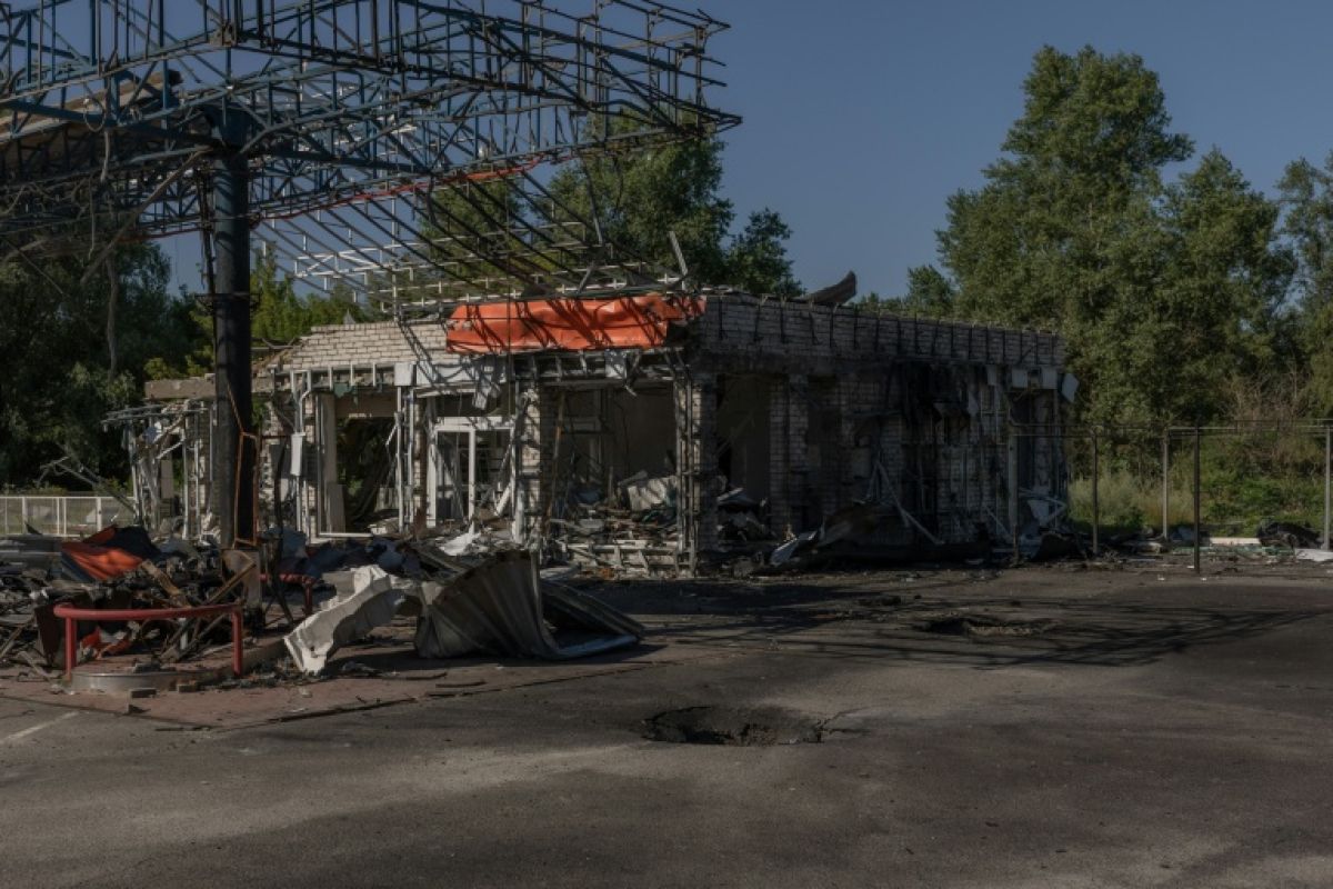 La guerre s'attaque aux pompes à essence de l'Ukraine