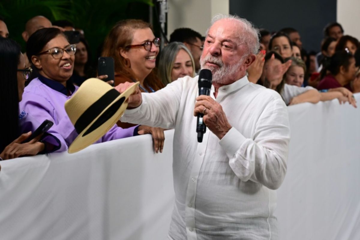 Lula défie la vieillesse et promet une dernière bataille pour le Brésil