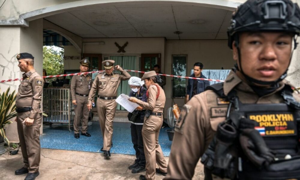 L'ado de 14 ans qui a tué ses grands-parents avant son attaque au collège en Thaïlande regardait des vidéos violentes