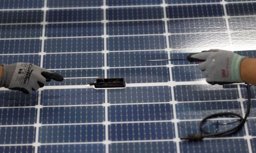 L'industrie américaine accélère et embauche malgré les tensions au Moyen-Orient
