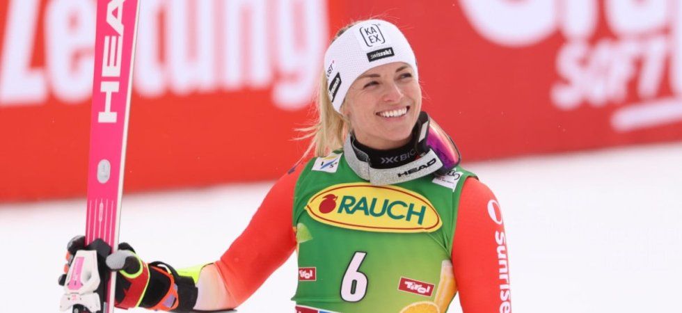 Lara Gut-Behrami range les skis