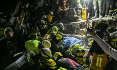Une survivante sortie des ruines après des heures d’angoisse en Colombie