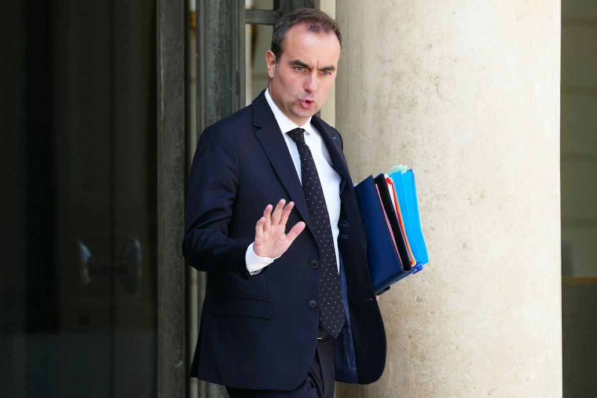 Mégafeu maîtrisé la Gironde passe à la reconstruction