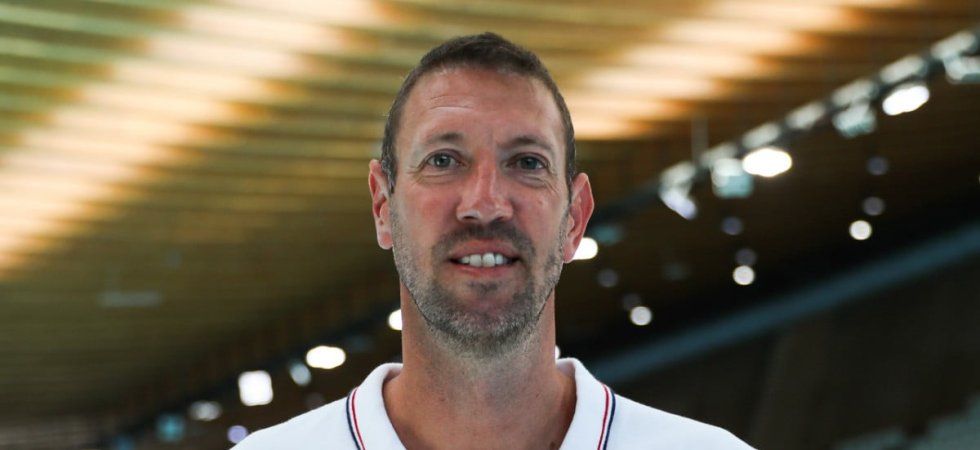 Marchand fait tourner les têtes avec un relais monumental avant de choisir ses courses