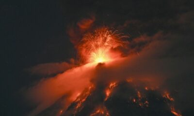 Le volcan Fuego rugit et force l'exode de centaines de Guatémaltèques