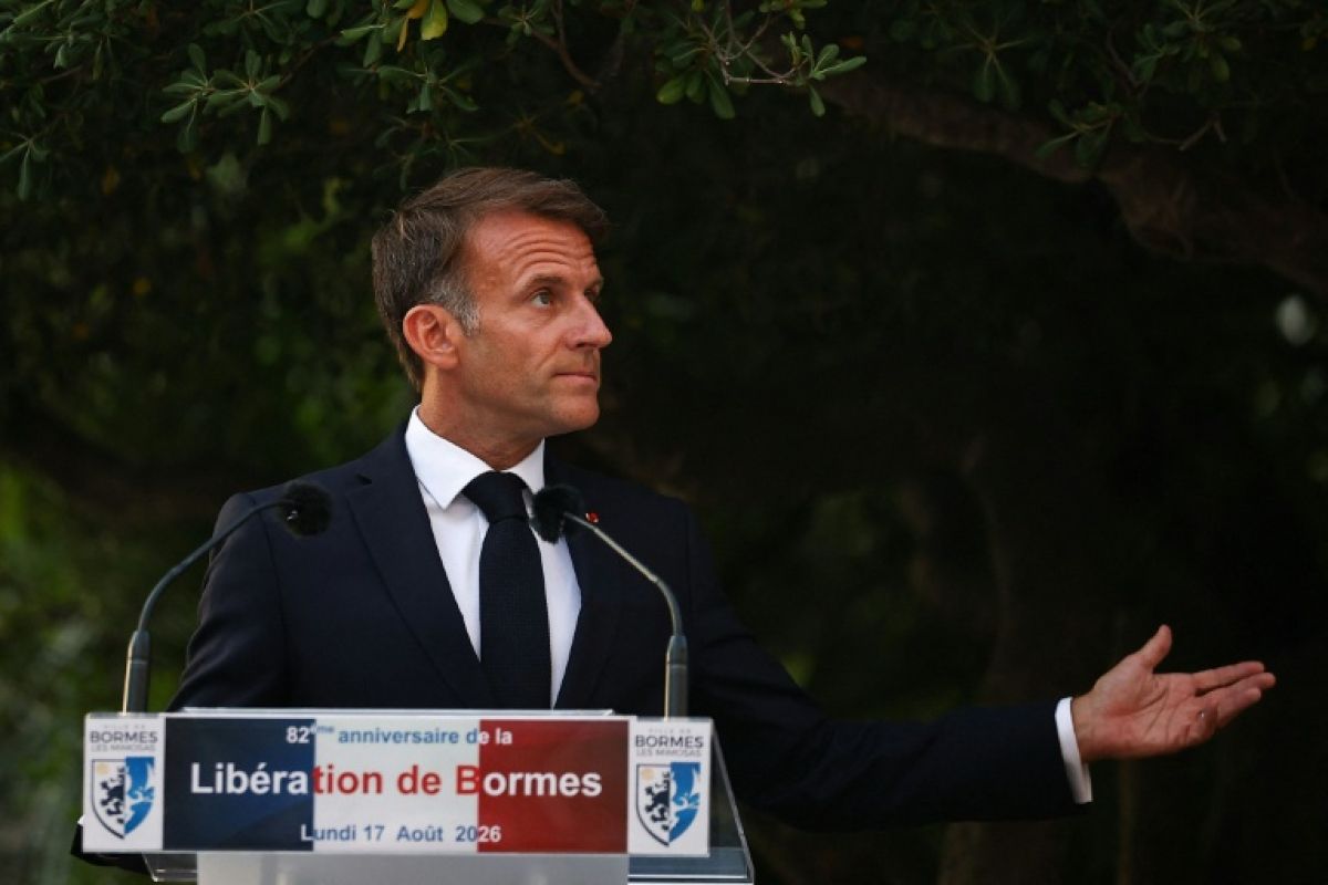 Le Var sera soutenu comme la Gironde après les incendies, promet Emmanuel Macron