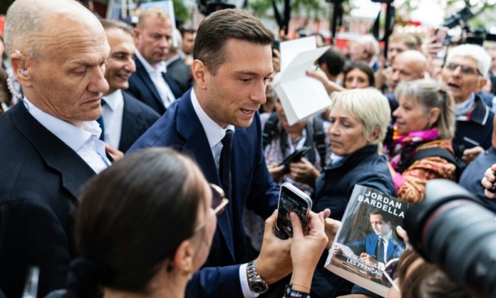 Bardella, la star de Châlons, laisse Marine Le Pen mener la campagne