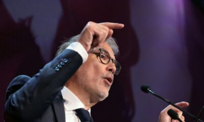 Le patron du PS se lance enfin dans la course à l'Élysée