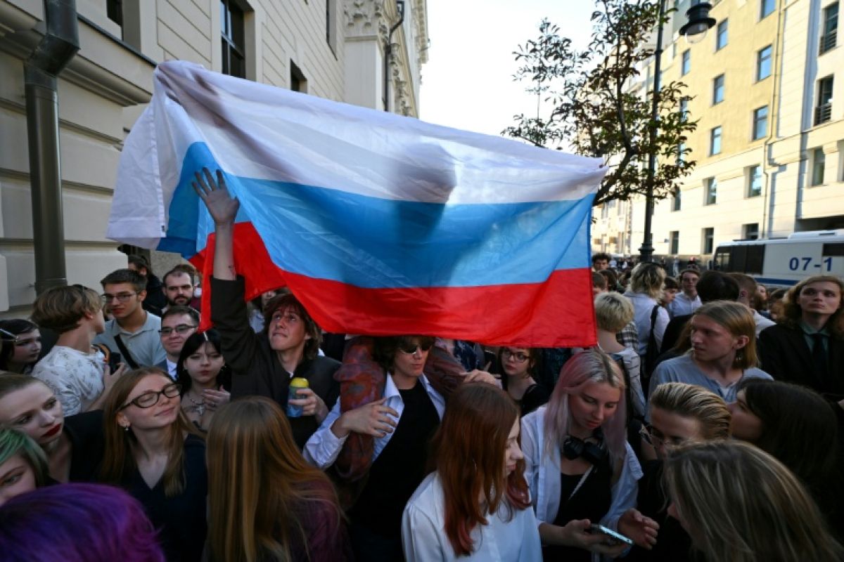 Privé de scrutin, le dernier parti antiguerre russe trouve un élan inespéré
