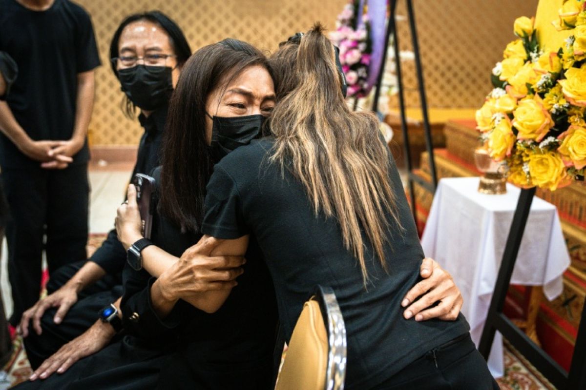 Une fillette de 12 ans pleurée en Thaïlande après la fusillade qui a bouleversé son école