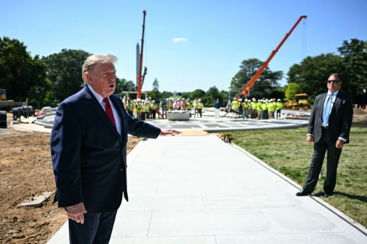 Donald Trump, intarissable sur son chantier de la Maison Blanche