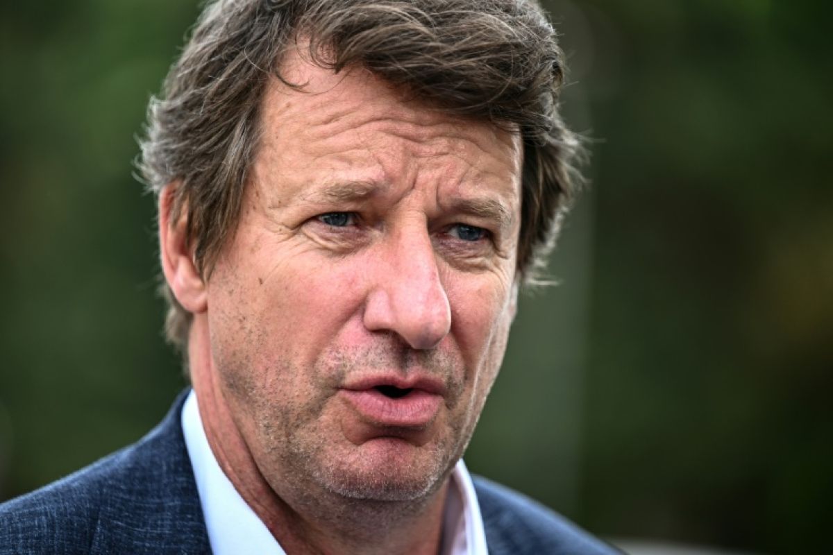 Yannick Jadot enterre l’union de la gauche et lance son propre camp