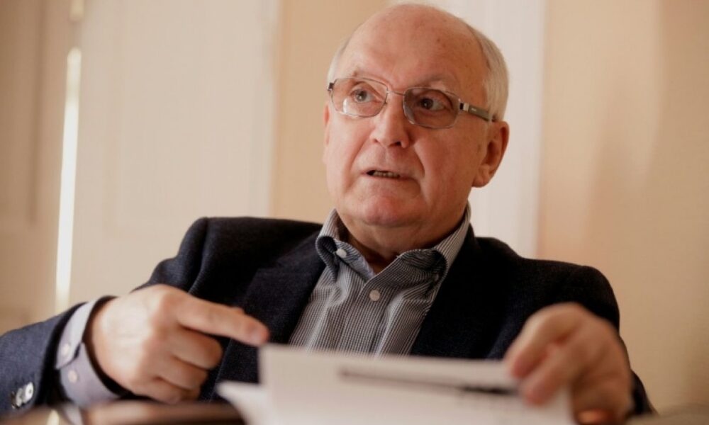 Andras Baka, le juge qui a dit non à Orban, candidat à la présidence hongroise