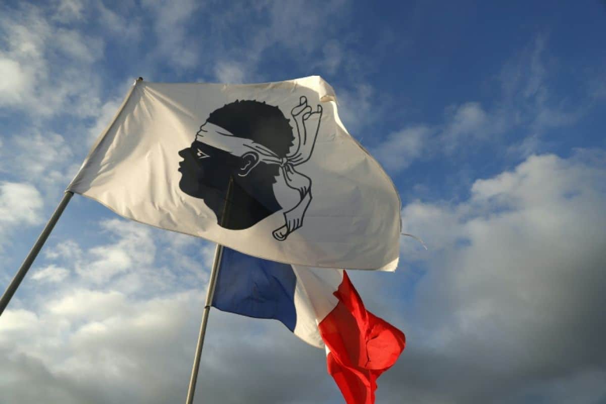 La Corse face à un ultimatum armé