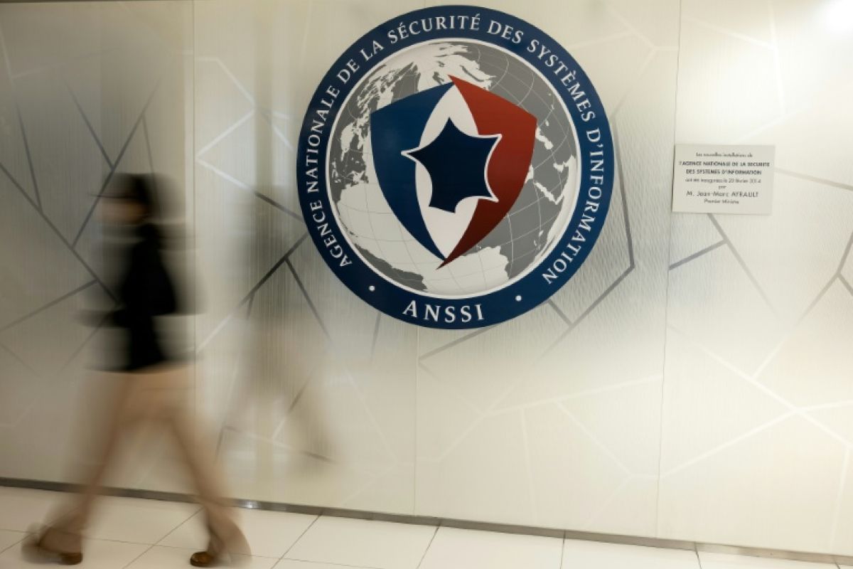 Le gouvernement crée une unité d'urgence pour contre-attaquer sur le front cyber