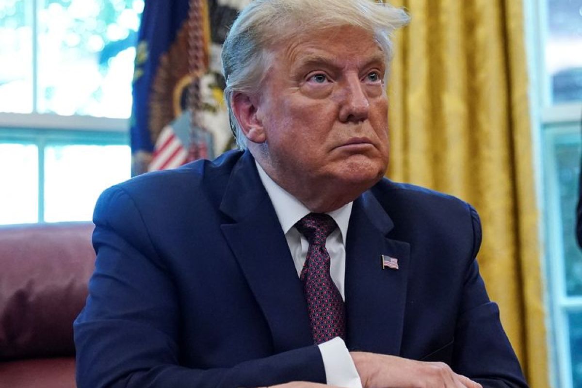 Donald Trump menace le Canada de droits de douane à 50% dès 2027