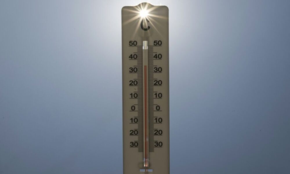 Après 22 jours de chaleur, la France est à un jour du record absolu de 1983