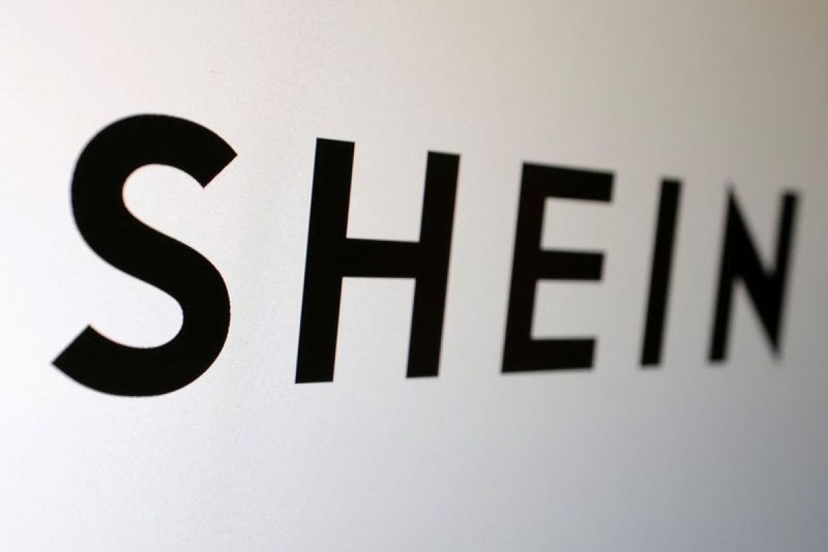 Shein retarde son entrée en Bourse et voit sa valeur fondre