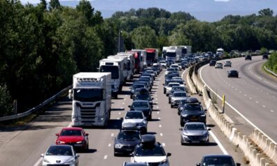 Samedi noir sur les autoroutes, plus de 300 kilomètres de files dès l’aube