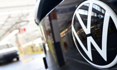 Les actionnaires historiques de Volkswagen somment la direction d'agir sans attendre
