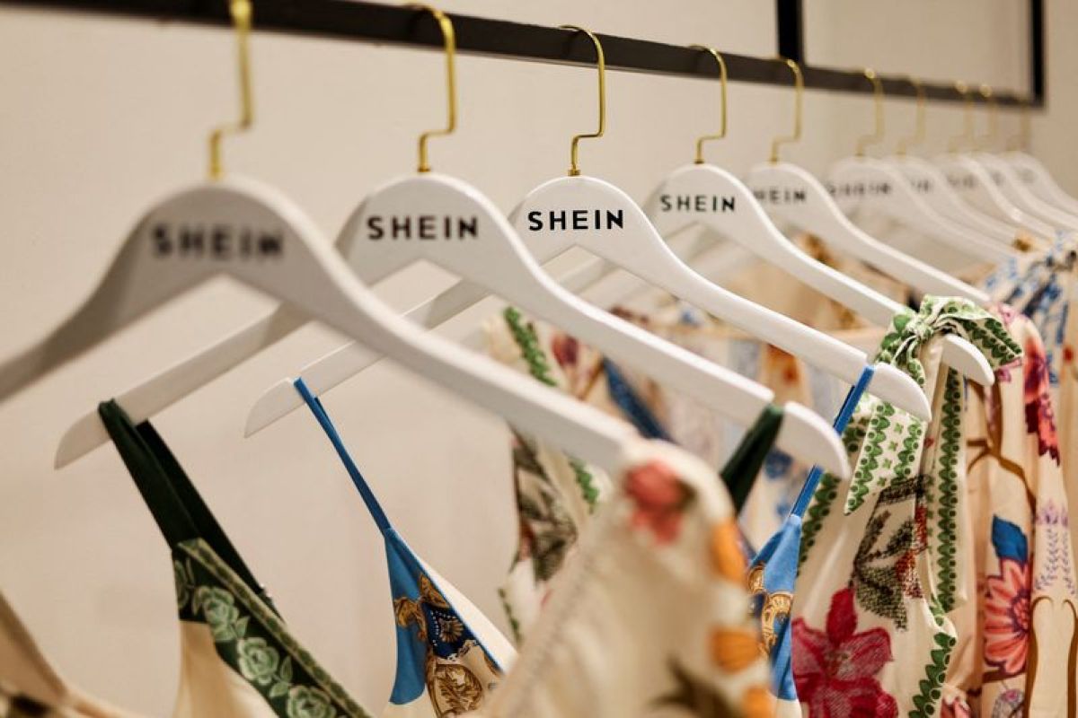 Shein fonce vers la Bourse de Hong Kong malgré une valorisation en forte baisse