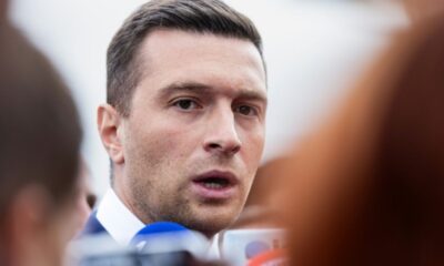 Jordan Bardella écarte la police du vêtement et promet un référendum sur l'islamisme