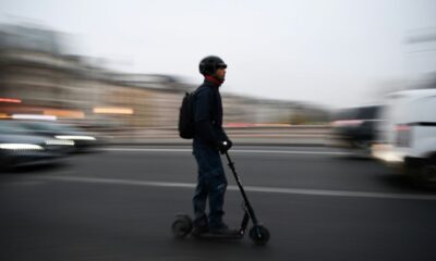 Il insulte des CRS à Rennes, heurte leur fourgon en trottinette et se retrouve gravement blessé