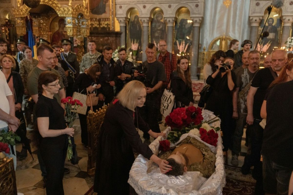 L'Ukrainien qui ramenait les soldats morts à leurs familles a été tué sur le front
